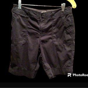 St John’s Bay Petite Stretch shorts 8p